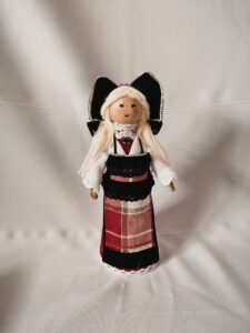 Figurine alsacienne : Alice
