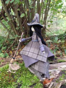 Tara - Sorcière Gardienne des araignées